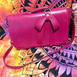 Fuchsia Bow-Accent Laptop Crossbody Bag